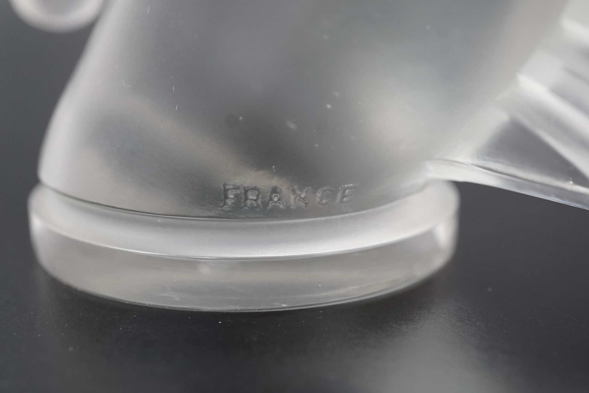 René Lalique: A 'Longchamp B' mascot